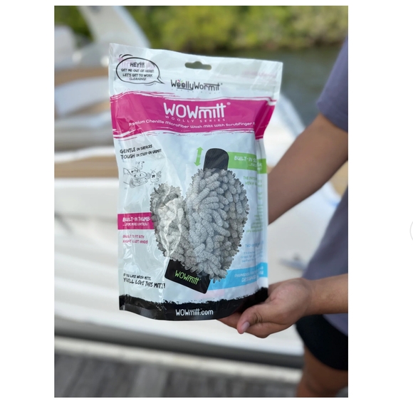 WoWmitt WoollyWormit Car Wash Mitt - Picture 1 of 15
